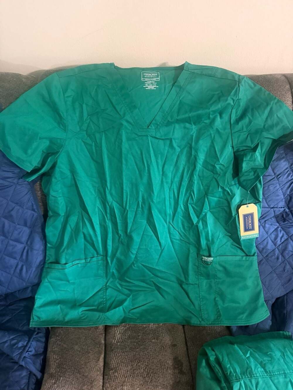 Cherokee Workwear Revolution Modern Classic Scrub Top 3XL NWT